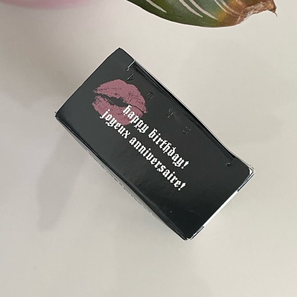 NEW IN BOX Kat von D Beauty Birthday Gift from Sephora Liner, Lipstick, & Powder - Picture 3 of 3